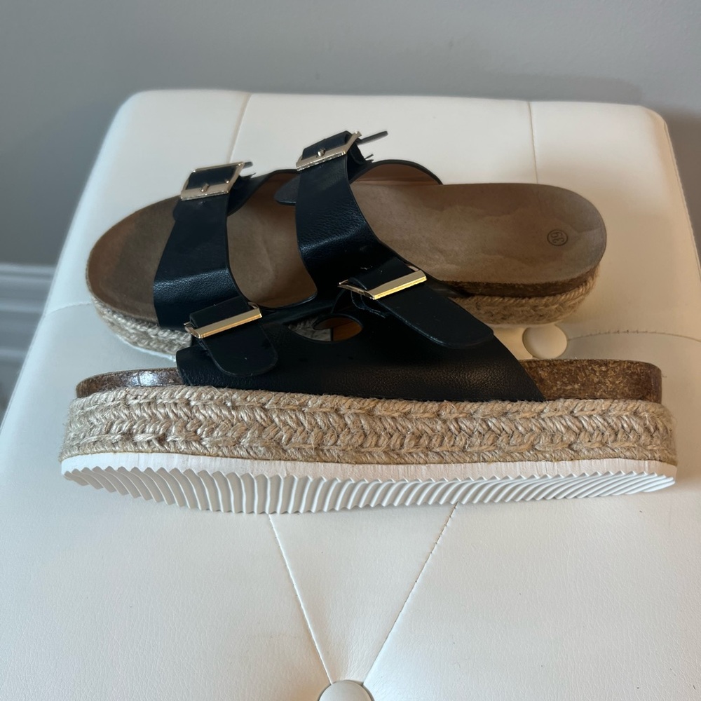 New black platform buckle slides